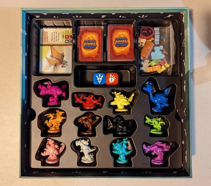 Dodos Riding Dinos | Detestable Games - Con T de Tlacuache - Detestable Games