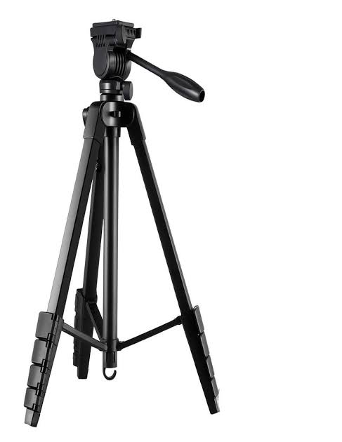 Tripié usado de Mau - Con T de Tlacuache - Con T de Tlacuache